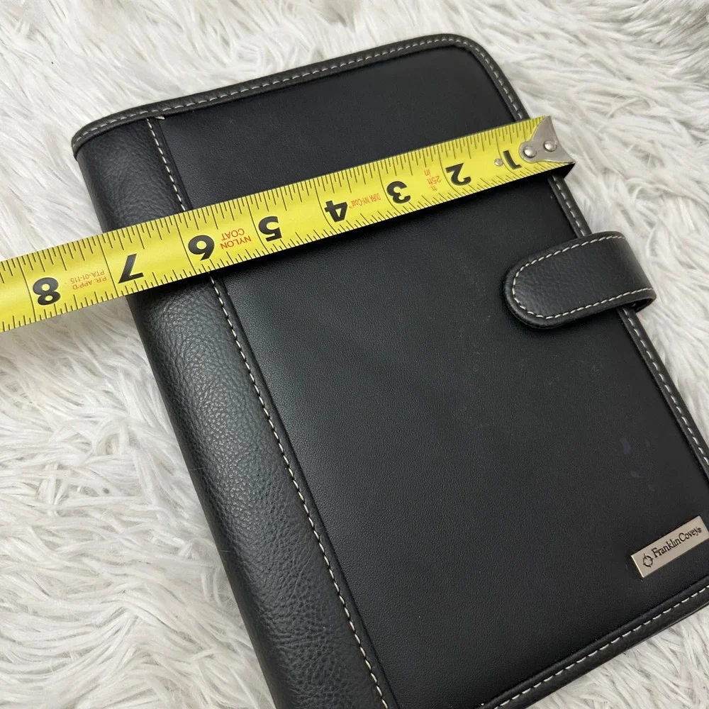 Franklin Covey Black Faux Leather Planner Binder Cover 9 x 7 inch